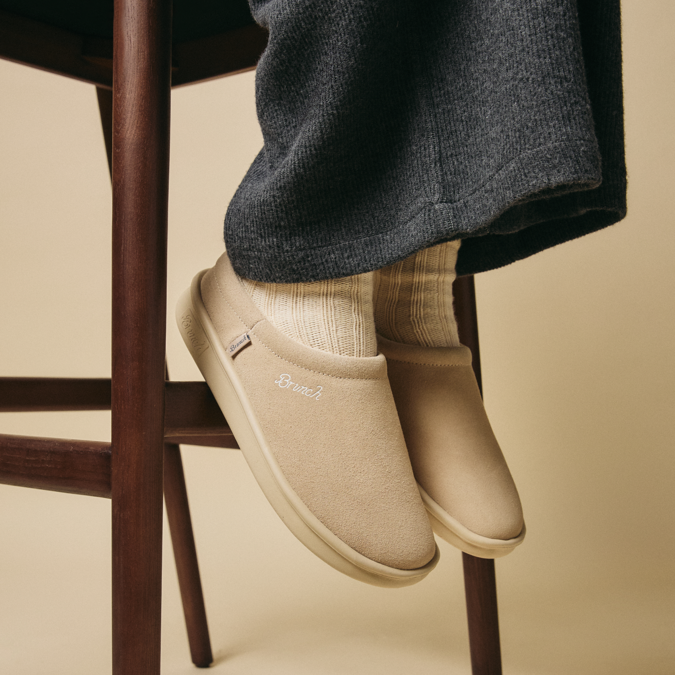 beige