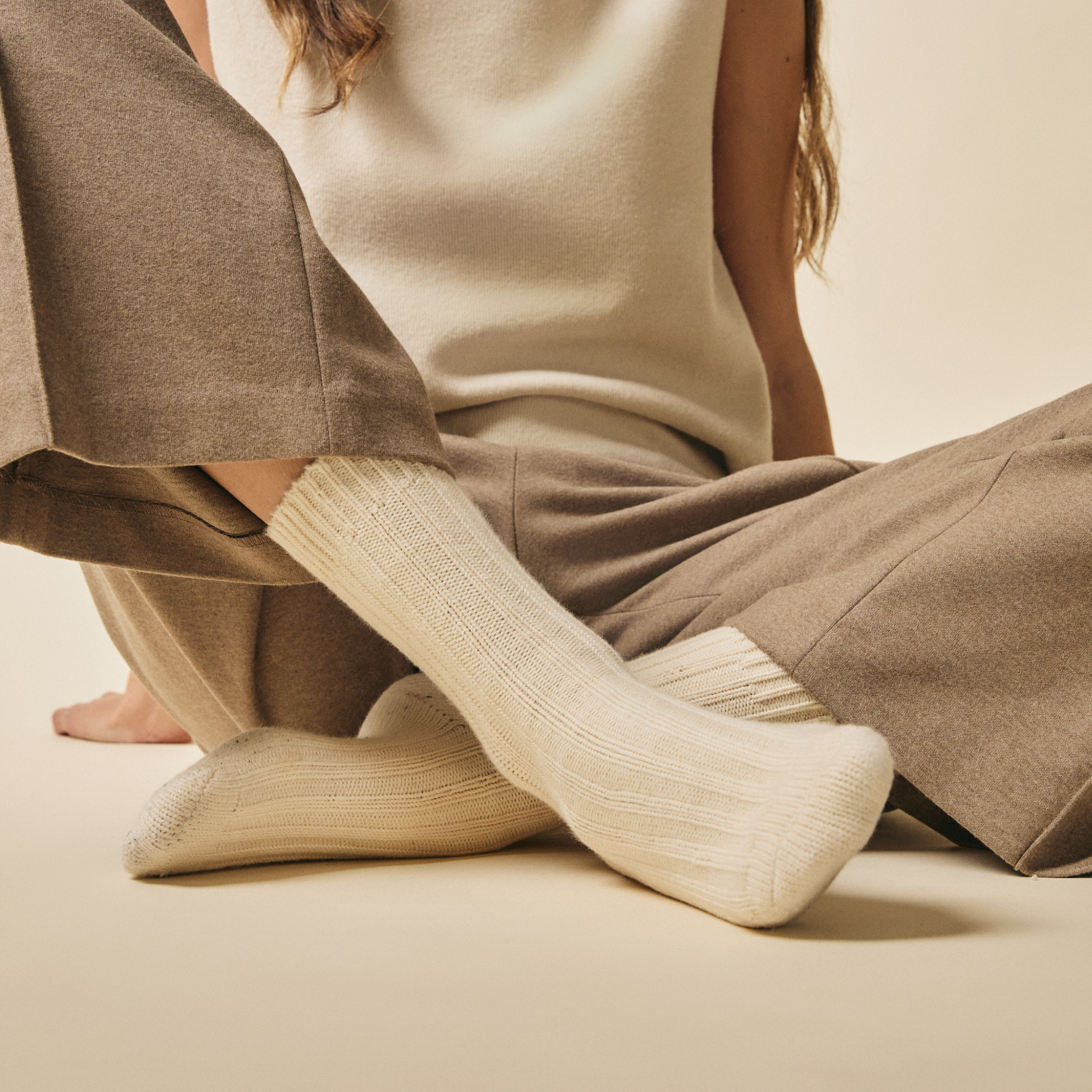 beige