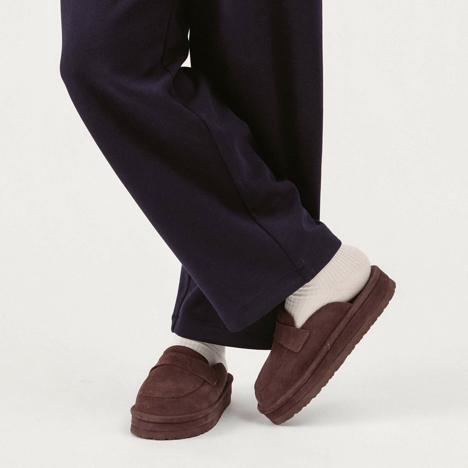 Loafer XXL - Dark Brown - Suede