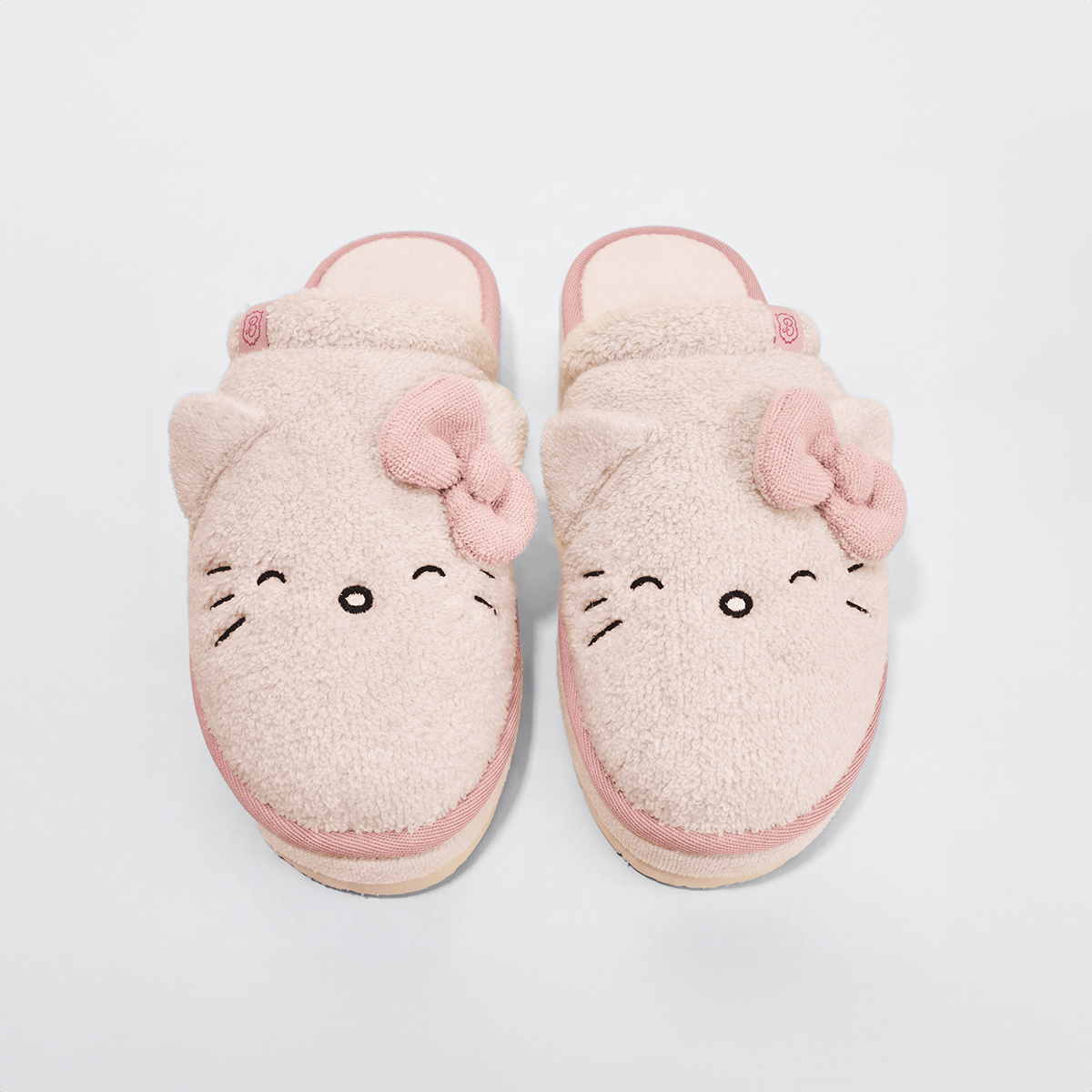 Brunch Essential XXL Hello Kitty slipper in Cream terry, product view 3