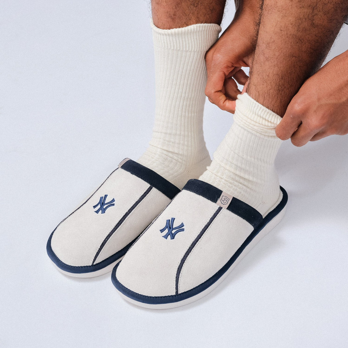 Essential Baseball Yankees - Cream - Suede