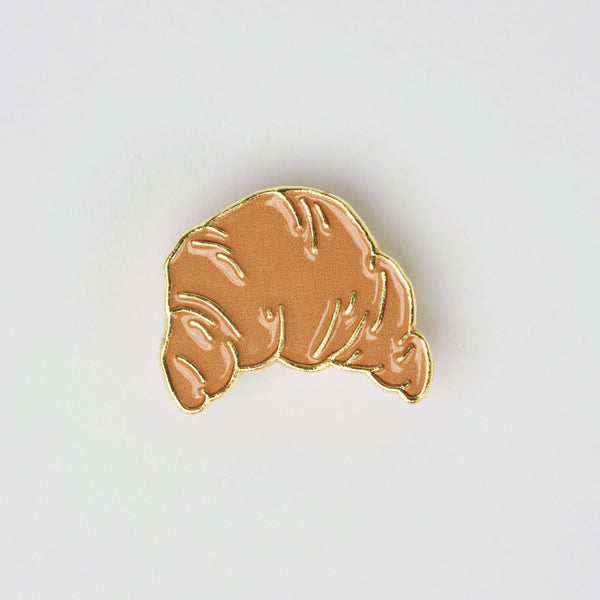 Brunch Croissant Charm Beige Metal