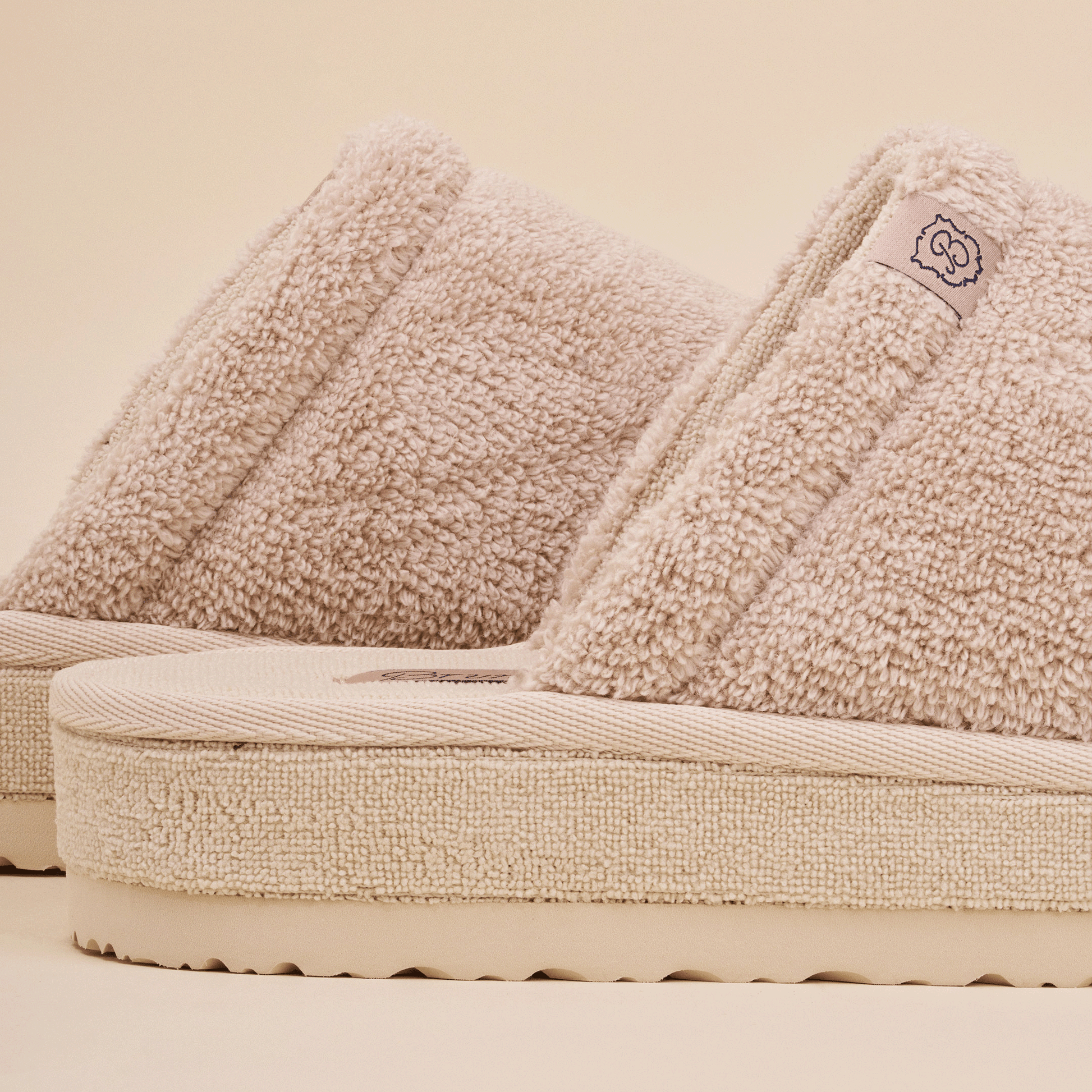 beige
