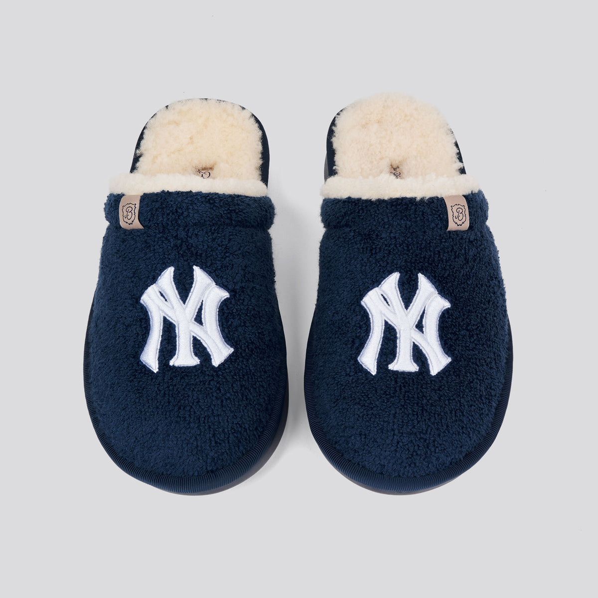 Essential Crest Yankees - Navy - Shearling