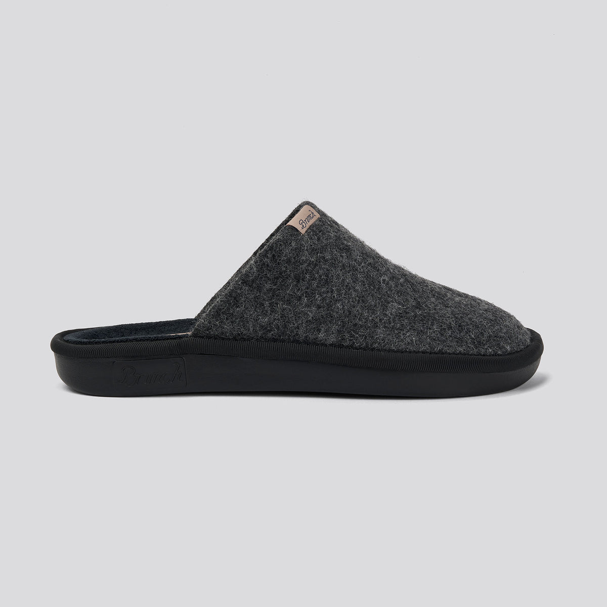Brunch Essential slipper in Dark Grey felted wool, product view 2
