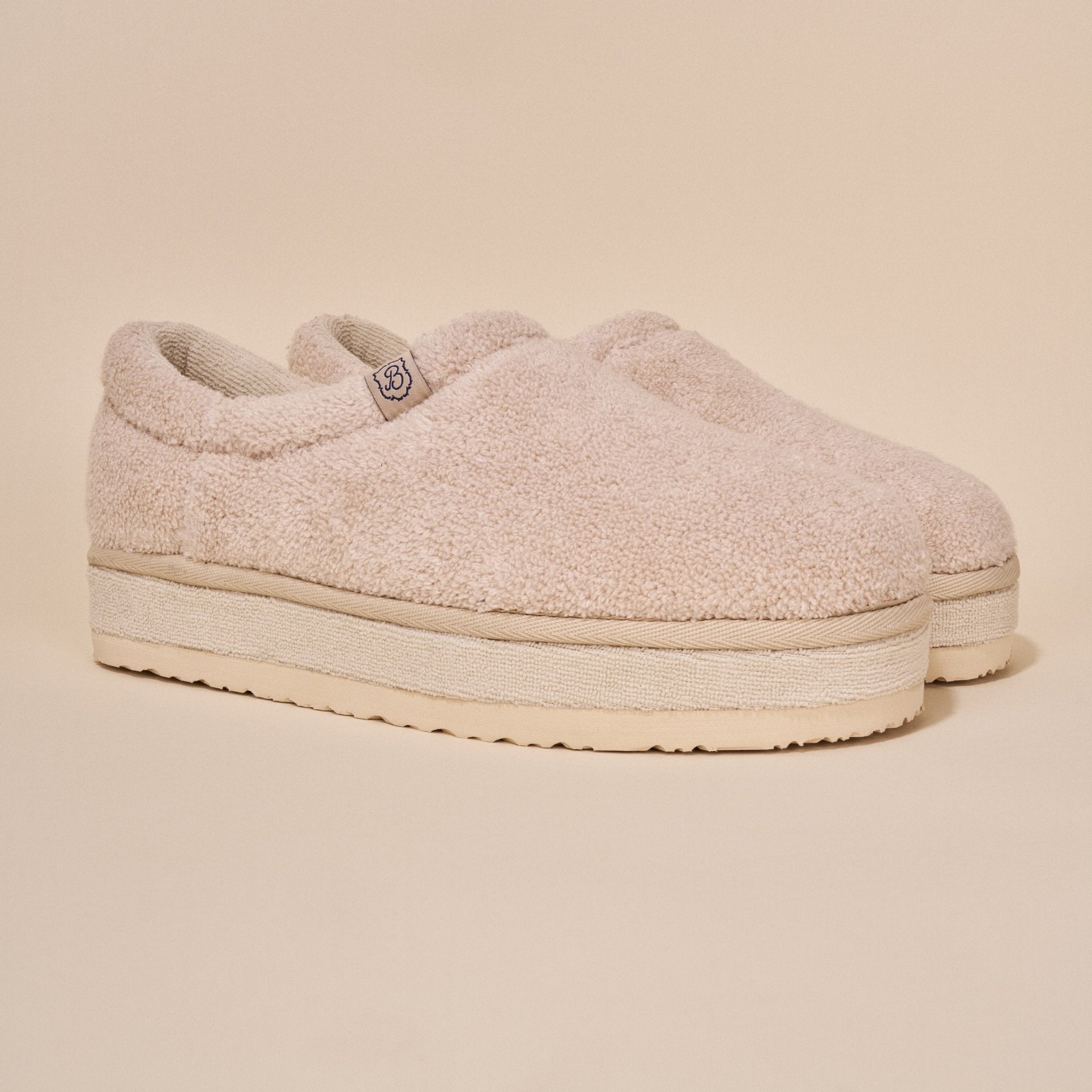 clubhaus パンツ FEET ON THE GROUND Puff Platform XXL | Hotel Inspired Footwear | Brunch Slippers